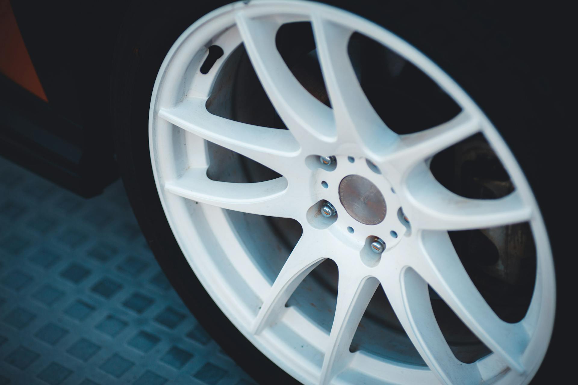 Diamond Cut Alloy Wheel Refurbishment Diamond Cut Wheel Refurbishment